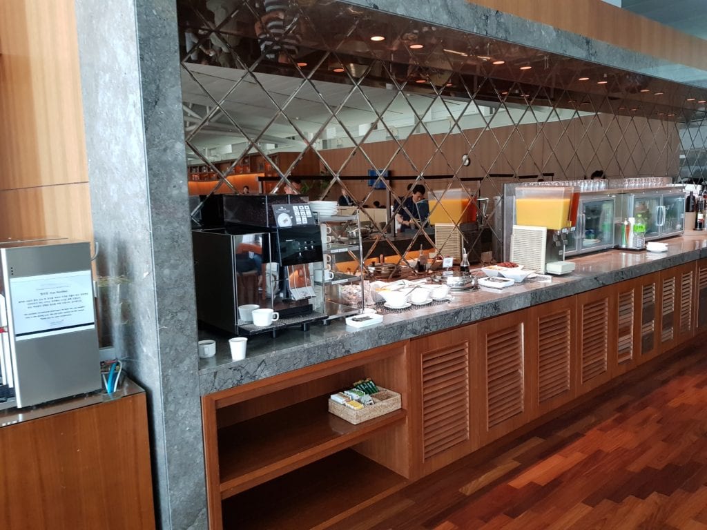 Asiana Business Lounge Seoul