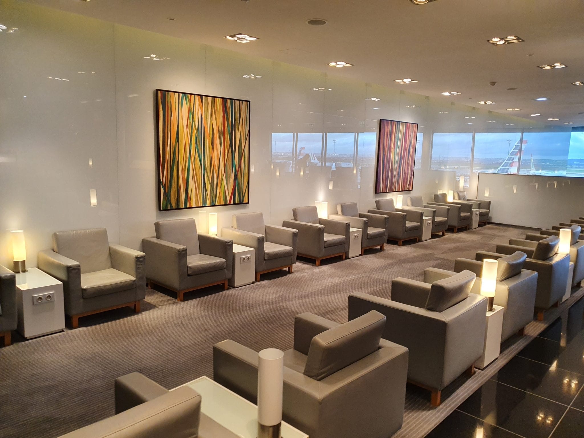 Lounge Review Cathay Pacific Lounge Paris CDG Terminal 2