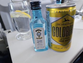 Review Lufthansa Business Class A320 drinks